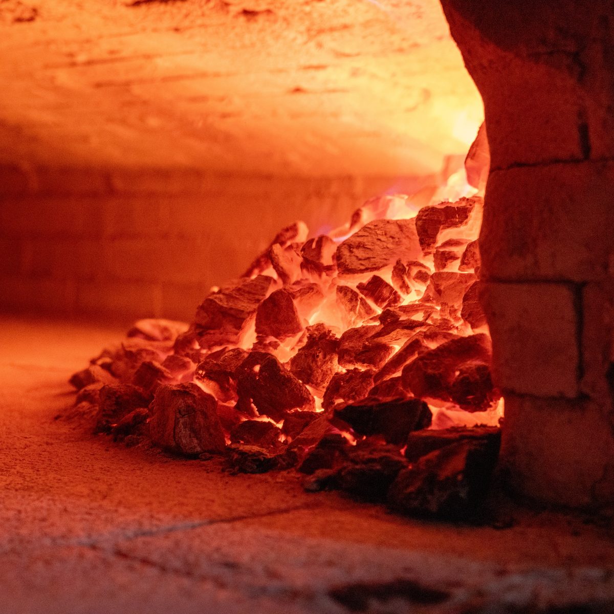 800 Degrees. No Shortcuts.